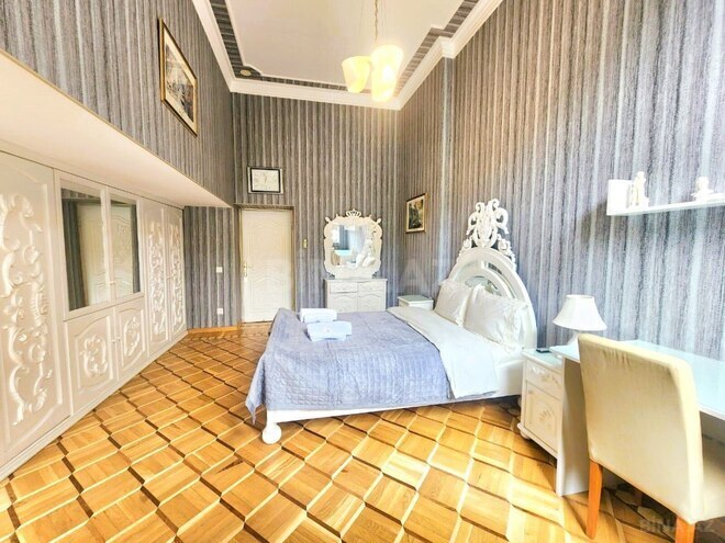 İcarəyə verilir 2 otaqlı köhnə tikili 80 m², Sahil m., photo 4 from 18