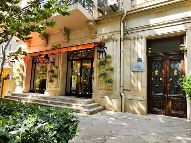 İcarəyə verilir 2 otaqlı köhnə tikili 80 m², Sahil m., photo 1 from 18