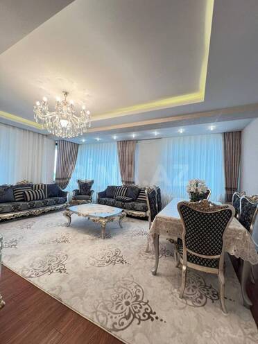Satılır 4 otaqlı yeni tikili 175 m², 8 Noyabr m., photo 1 from 18