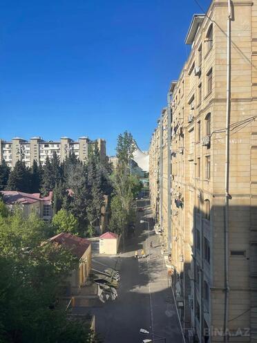Satılır 4 otaqlı köhnə tikili 120 m², Nərimanov r., photo 8 from 25