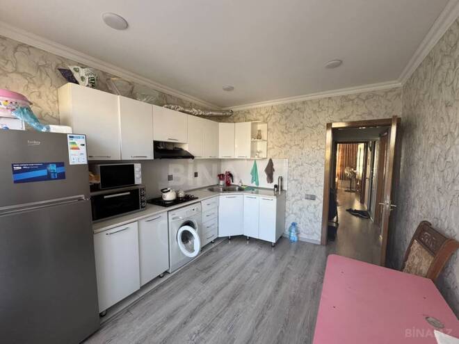 Продаётся 2-комн. вторичка 60 м², м. Ази Асланов, photo 3 from 12