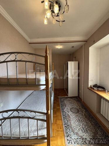 Satılır 3 otaqlı köhnə tikili 105 m², Elmlər Akademiyası m., photo 9 from 15