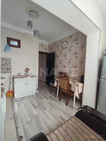 Продаётся 2-комн. вторичка 65 м², м. Ази Асланов, photo 9 from 17