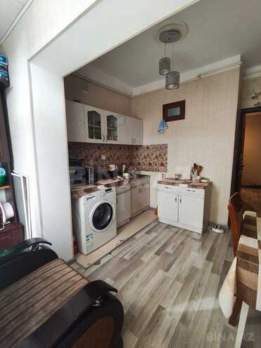 Продаётся 2-комн. вторичка 65 м², м. Ази Асланов, photo 12 from 17
