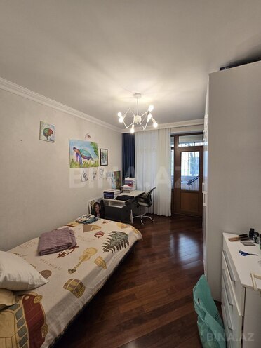 Satılır 5 otaqlı köhnə tikili 120 m², Həzi Aslanov m., photo 15 from 20