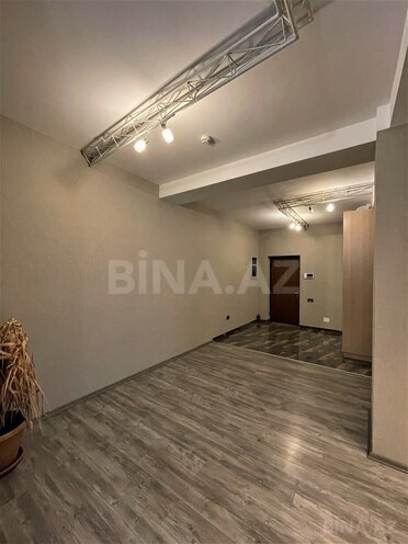 İcarəyə verilir 4 otaqlı yeni tikili 210 m², 28 May m., photo 19 from 20