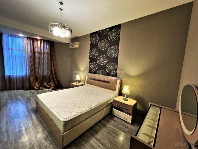 İcarəyə verilir 4 otaqlı yeni tikili 210 m², 28 May m., photo 5 from 20