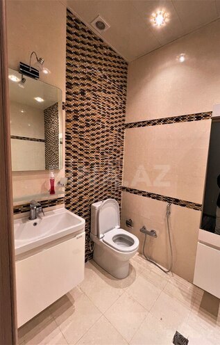 İcarəyə verilir 4 otaqlı yeni tikili 210 m², 28 May m., photo 16 from 20