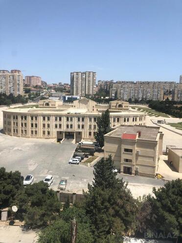 Продаётся 2-комн. вторичка 65 м², м. Ази Асланов, photo 12 from 13