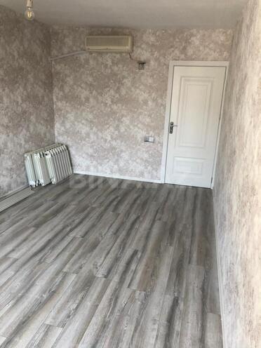 Продаётся 2-комн. вторичка 65 м², м. Ази Асланов, photo 3 from 13