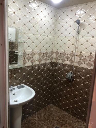 Продаётся 2-комн. вторичка 65 м², м. Ази Асланов, photo 5 from 13