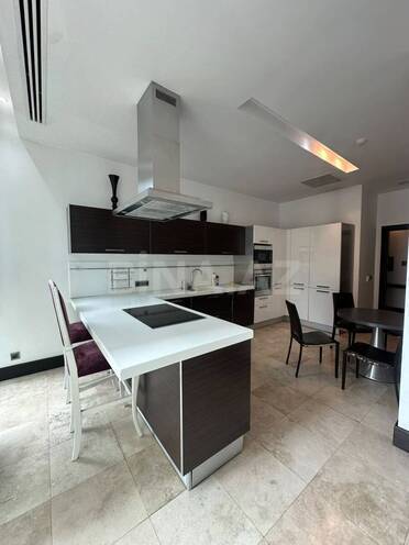 İcarəyə verilir 5 otaqlı yeni tikili 200 m², İçəri Şəhər m., photo 16 from 32
