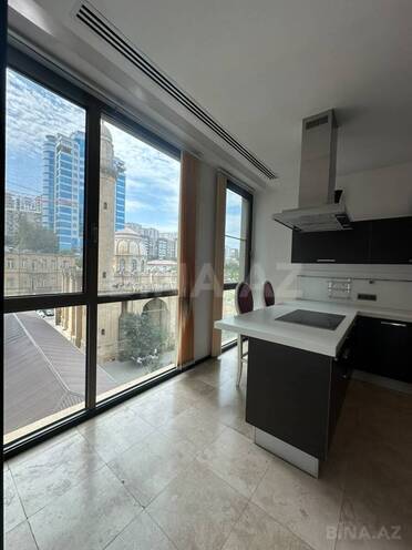 İcarəyə verilir 5 otaqlı yeni tikili 200 m², İçəri Şəhər m., photo 8 from 32