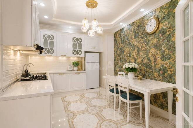 Продаётся 2-комн. новостройка 96 м², м. Кара Караев, photo 6 from 10