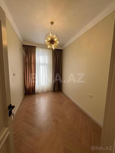 Продаётся 3-комн. новостройка 84 м², м. Низами, photo 3 from 15