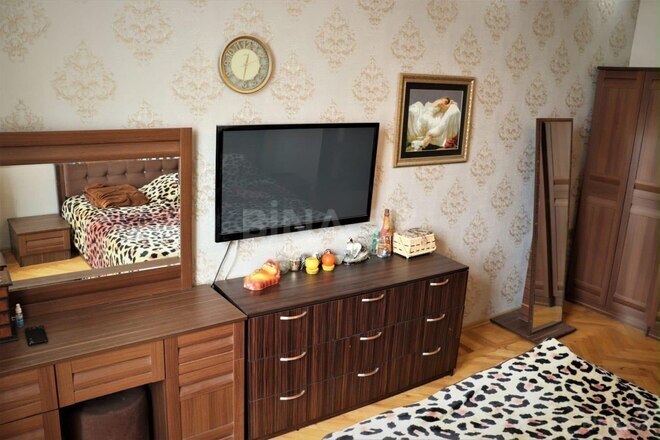 Satılır 3 otaqlı köhnə tikili 80 m², Nizami m., photo 18 from 22