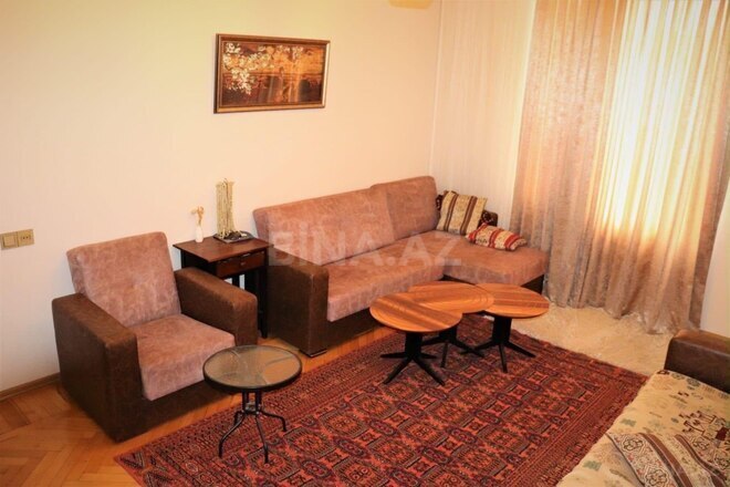 Satılır 3 otaqlı köhnə tikili 80 m², Nizami m., photo 5 from 22