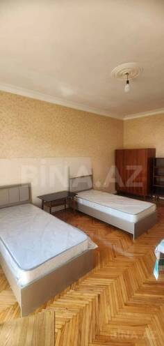 Сдаётся 2-комн. вторичка 65 м², м. Элмляр Академиясы, photo 1 from 6