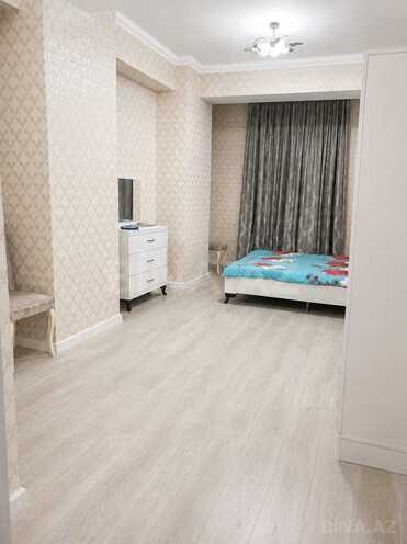 Сдаётся 3-комн. новостройка 90 м², м. 20 января, photo 4 from 12