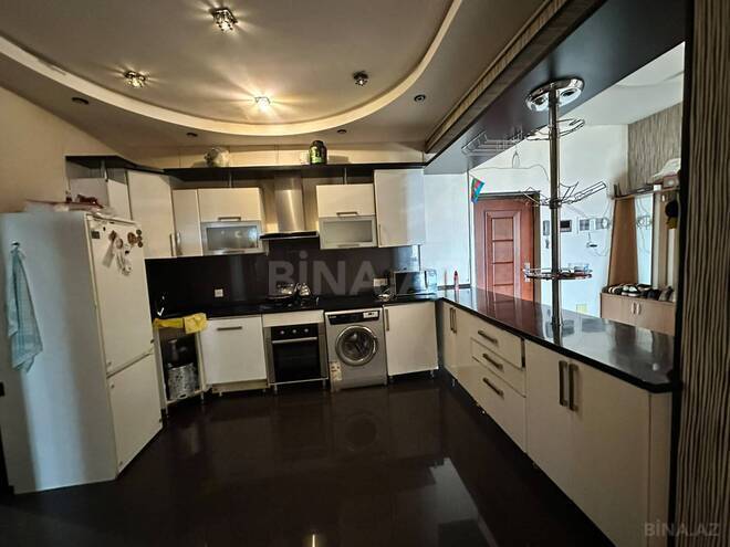 Продаётся 3-комн. новостройка 126 м², м. Низами, photo 10 from 12