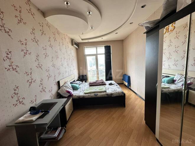Продаётся 3-комн. новостройка 126 м², м. Низами, photo 4 from 12