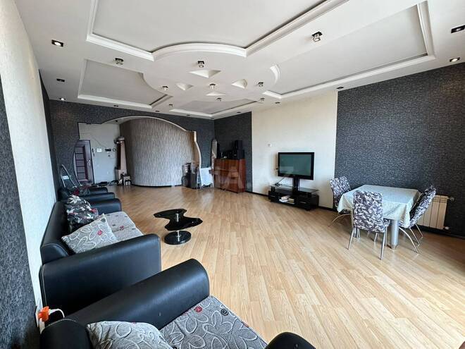 Продаётся 3-комн. новостройка 126 м², м. Низами, photo 3 from 12