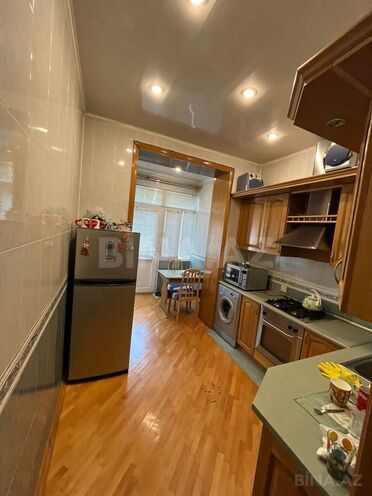 Satılır 2 otaqlı köhnə tikili 60 m², Nəsimi r., photo 5 from 8
