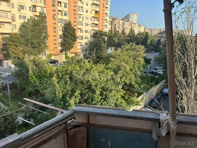 Satılır 1 otaqlı köhnə tikili 45 m², Əhmədli m., photo 4 from 13