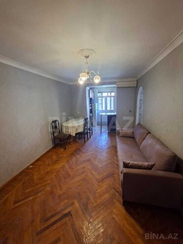 İcarəyə verilir 2 otaqlı köhnə tikili 55 m², İnşaatçılar m., photo 3 from 9