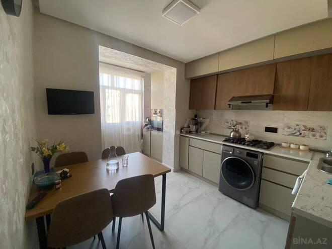 Satılır 3 otaqlı köhnə tikili 75 m², Həzi Aslanov m., photo 13 from 17