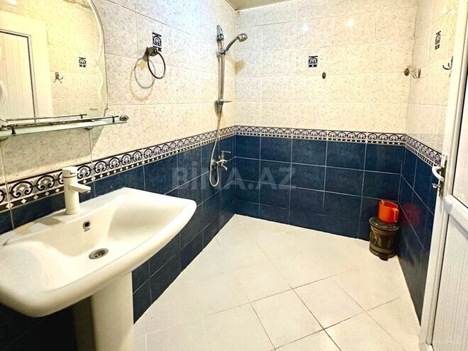 Продаётся 2-комн. вторичка 60 м², м. Нефтчиляр, photo 17 from 20