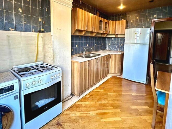 Продаётся 2-комн. вторичка 60 м², м. Нефтчиляр, photo 13 from 20