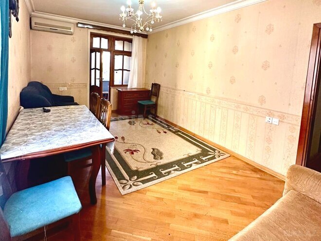 Продаётся 2-комн. вторичка 60 м², м. Нефтчиляр, photo 6 from 20