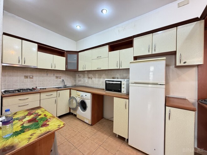 İcarəyə verilir 2 otaqlı yeni tikili 65 m², İnşaatçılar m., photo 6 from 15