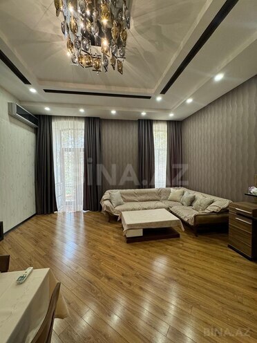 Сдаётся 3-комн. вторичка 110 м², м. Сахил, photo 1 from 14