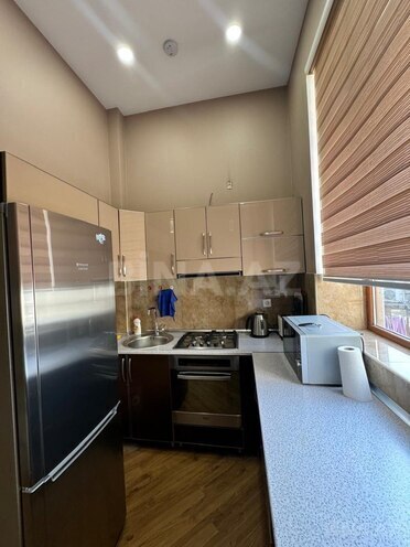 Сдаётся 3-комн. вторичка 110 м², м. Сахил, photo 8 from 14
