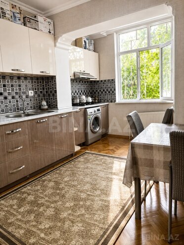 Satılır 2 otaqlı köhnə tikili 68 m², Nəsimi m., photo 6 from 10