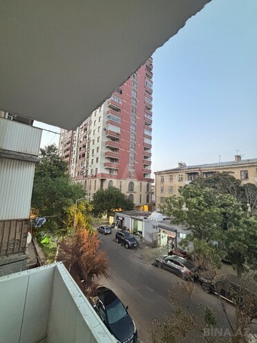 İcarəyə verilir 3 otaqlı köhnə tikili 75 m², Gənclik m., photo 15 from 16