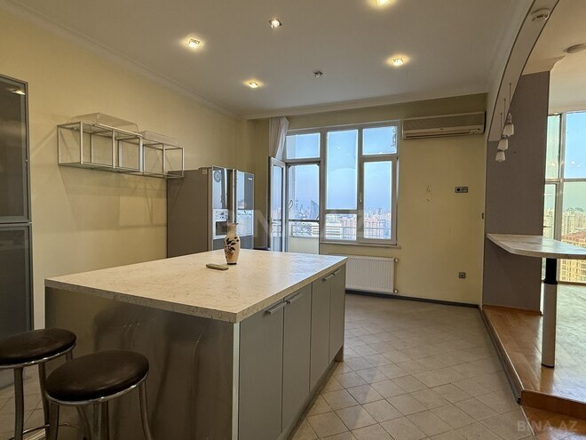 Satılır 3 otaqlı yeni tikili 153 m², 28 May m., photo 3 from 17