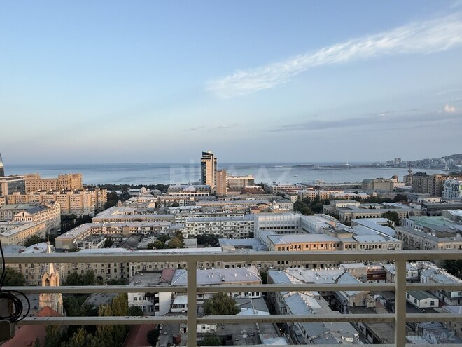 Satılır 3 otaqlı yeni tikili 153 m², 28 May m., photo 1 from 17