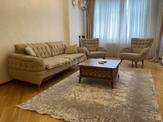 İcarəyə verilir 3 otaqlı yeni tikili 165 m², Nizami m., photo 3 from 22