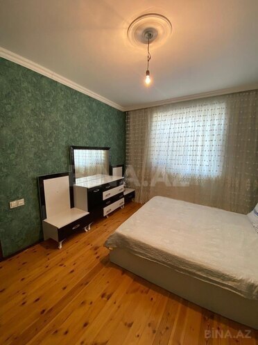 Satılır 7 otaqlı həyət evi/bağ evi 315 m², Novxanı q., photo 1 from 32