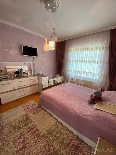 Satılır 7 otaqlı həyət evi/bağ evi 315 m², Novxanı q., photo 13 from 32