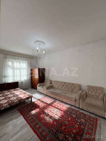 Satılır 1 otaqlı köhnə tikili 45 m², Yeni Günəşli q., photo 1 from 10
