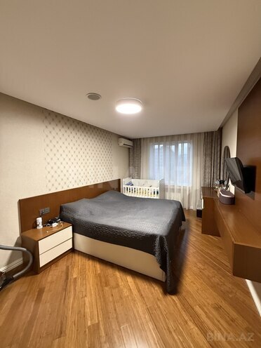 Продаётся 3-комн. вторичка 80 м², м. Ази Асланов, photo 5 from 21