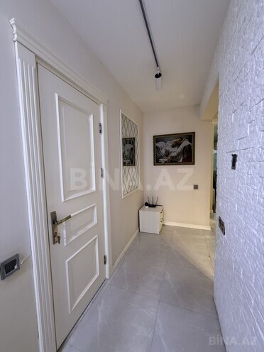 Продаётся 3-комн. вторичка 80 м², м. Ази Асланов, photo 15 from 21