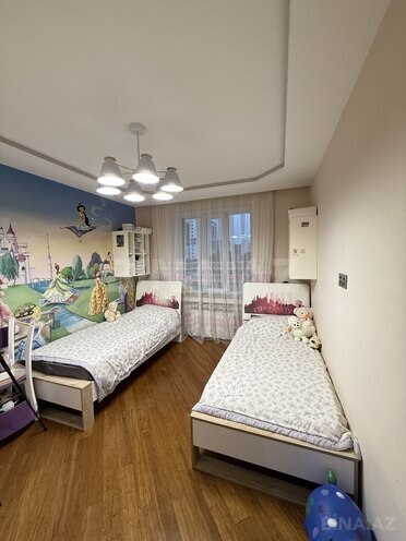 Продаётся 3-комн. вторичка 80 м², м. Ази Асланов, photo 8 from 21