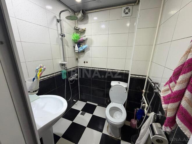 Продаётся 2-комн. вторичка 55 м², м. Кара Караев, photo 6 from 14