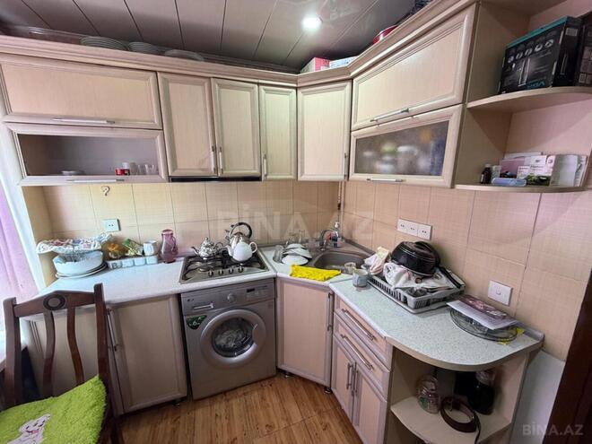 Продаётся 2-комн. вторичка 55 м², м. Кара Караев, photo 4 from 14
