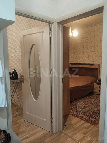 Satılır 5 otaqlı köhnə tikili 120 m², Xalqlar Dostluğu m., photo 16 from 24